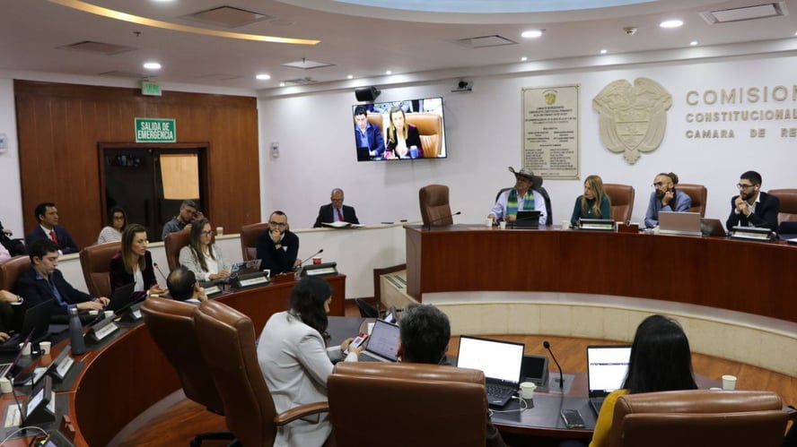 Meeting with members of Congress on how private sector can contribute to peace and development in vulnerable regions.